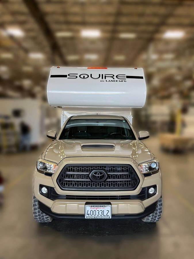 Squire SQ605 Truck Camper