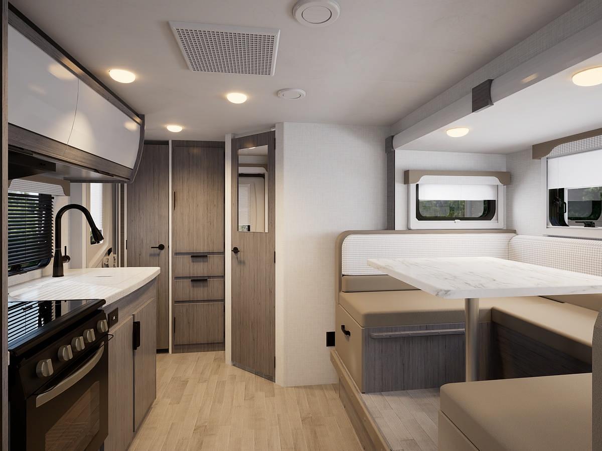 Lance 1685 Travel Trailer