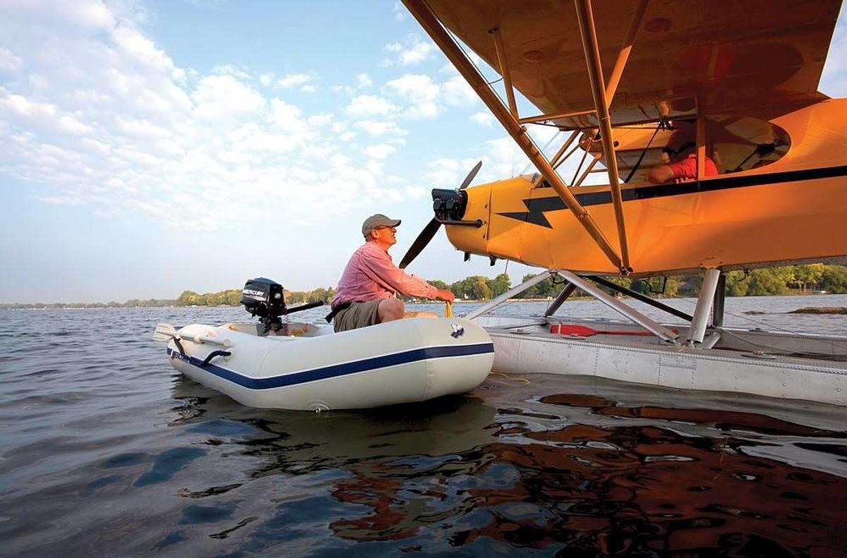 2016 Mercury Boats Roll Up