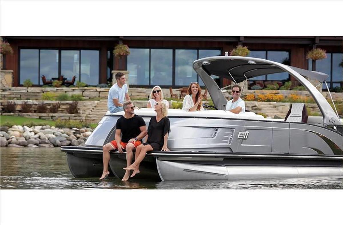 2024 Bennington 25 QXFB X1