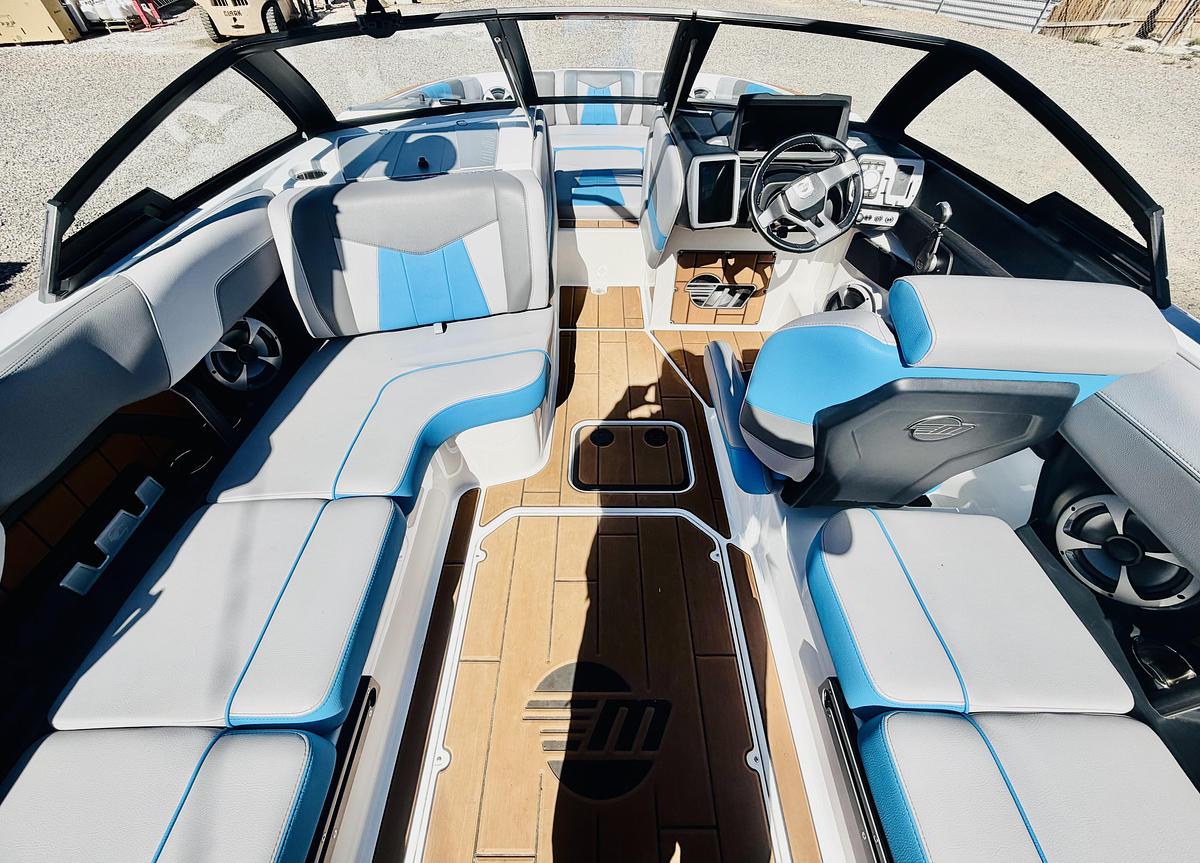 Used 2021 Malibu Boats 23 MXZ