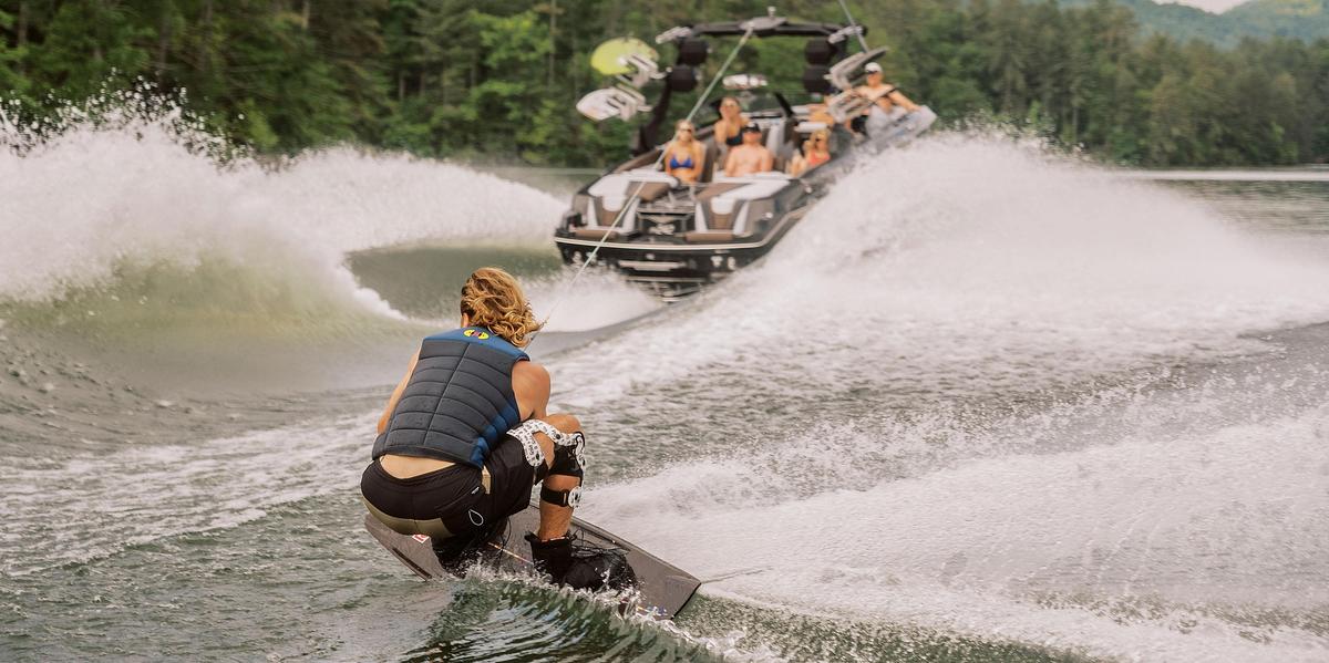 Wakesetter 25 LSV