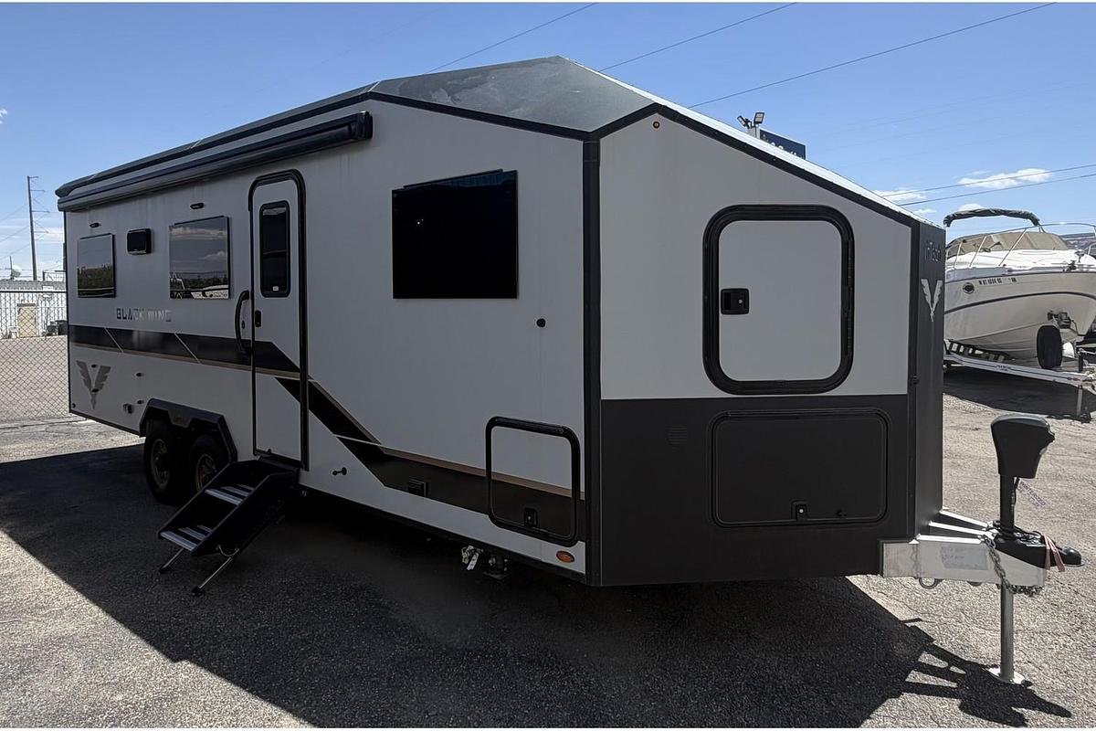 2025 InTech RV Black Wing 830-X