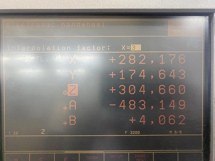 Used 1999 Bridgeport VMC 600/22 Digital Machining Center