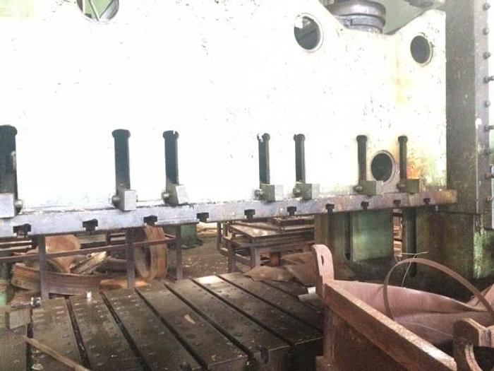 Used 1967 TMP VORONEZH K665 (800T) 4–crank closed simple-action press