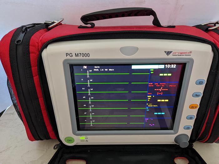 2022 I Giovanniti Moncalieri Monitor Multiparametrico PG M7000 versione 8'' Multiparameter patient monitor
