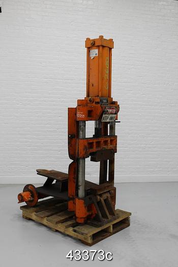 Used Brinkley Tail Cutter #43373