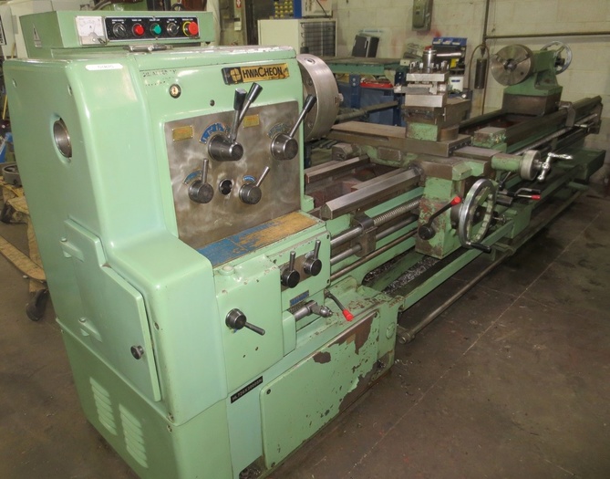 28" x 120" Hwacheon Model HL-720 Heavy Duty Engine Lathe 5546