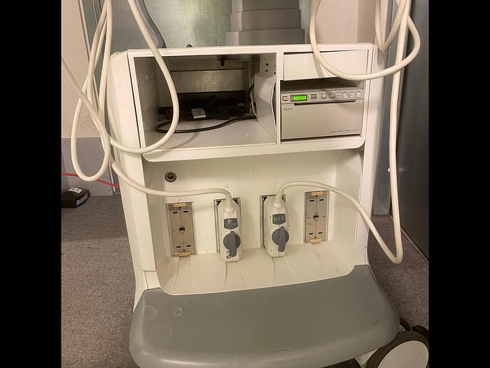 Used 2010 GE Voluson E8