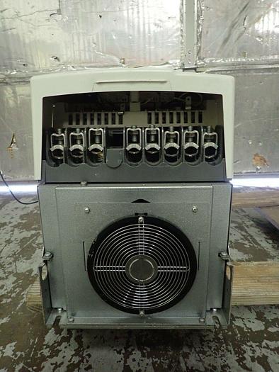 Used ABB ACS800-01-007-3 AC Drive w/ Control Panel CDP312R