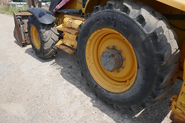 Used 2004 VOLVO BL71