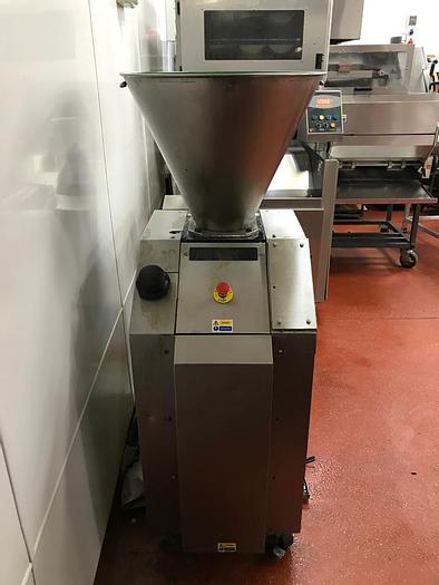 Used 2006 MONO V3 BREAD ROLL PLANT