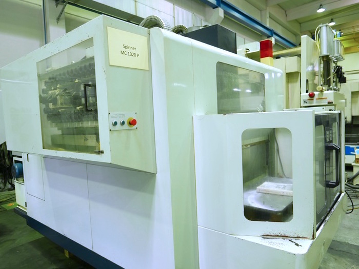 Used CNC machining center Spinner MC 1020