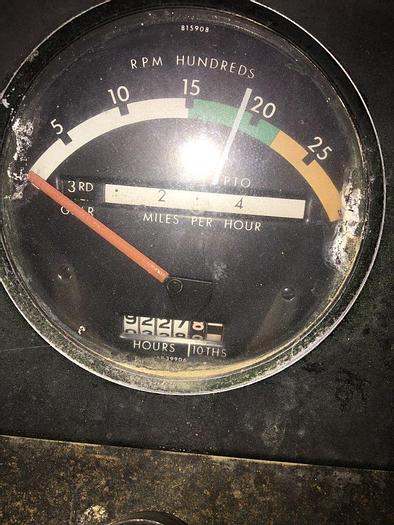 Used 1968 John Deere 4020 Tractor w/ Loader