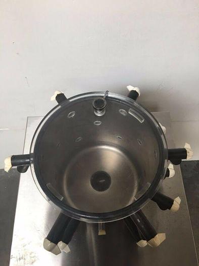 Used Virtis Freezemobile 24 Floor Manifold Lyopholizer 6201-2210-0C