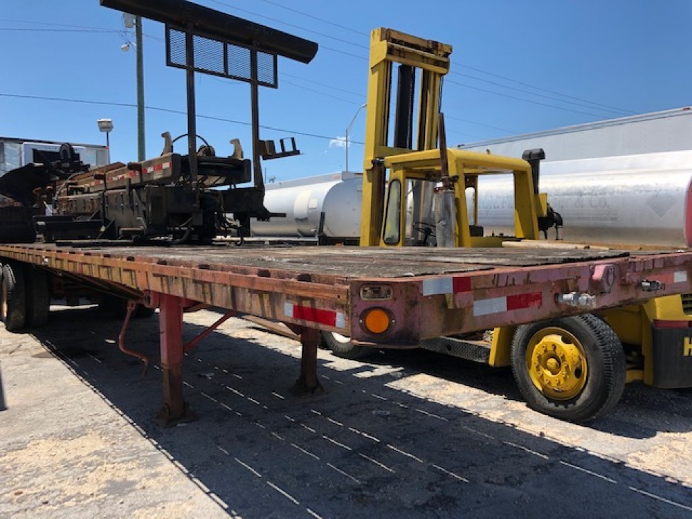 1978 RAVE FLAT BED TRAILER