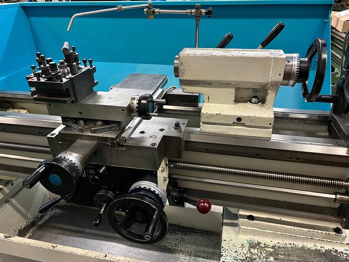 Gebruikt Colchester Triumph 2500