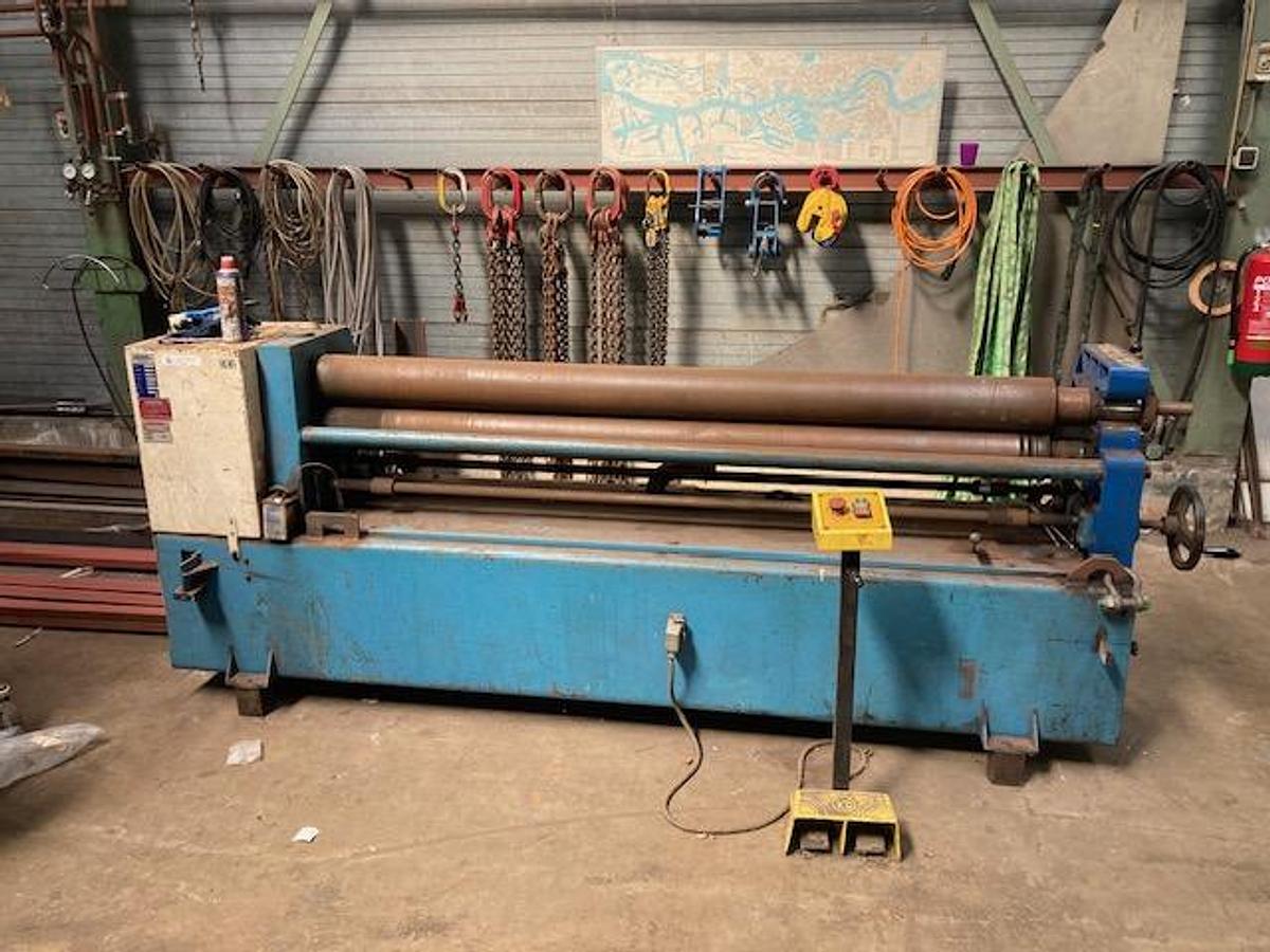 Gebruikt Akyapak 3 rollenwals 2030-140