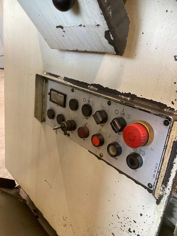 Gebruikt Weiler E50x2000