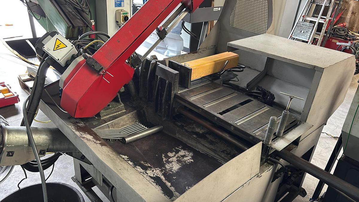 Gebruikt Bomar bandzaagautomaat