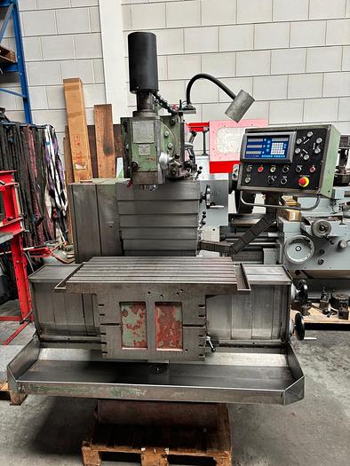 Gebruikt TOS FNGJ 32 freesmachine