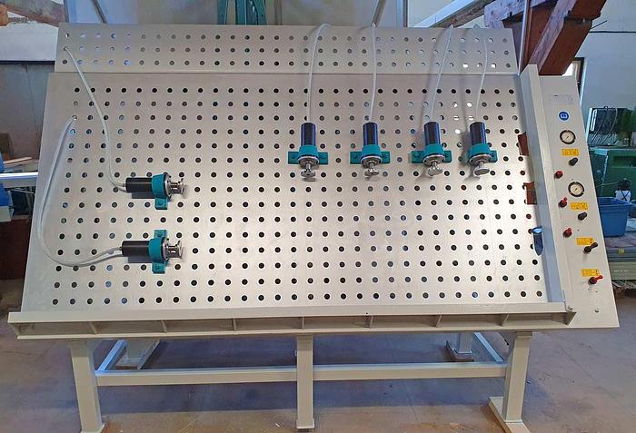 Used 2000 Ramarch Spain RAMARCH PNC 7 perforated plate press