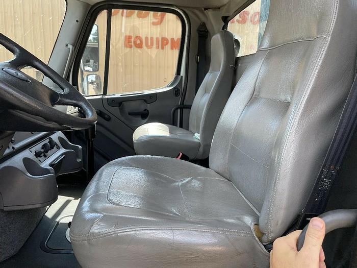 Used 2013 Freightliner 114SD