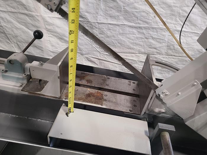 Used DoAll Model C-4 Metal Cutting Bandsaw