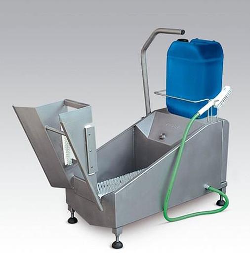 Roser Model 29748 Automatic Sole and Boot Washer with Manual Brush