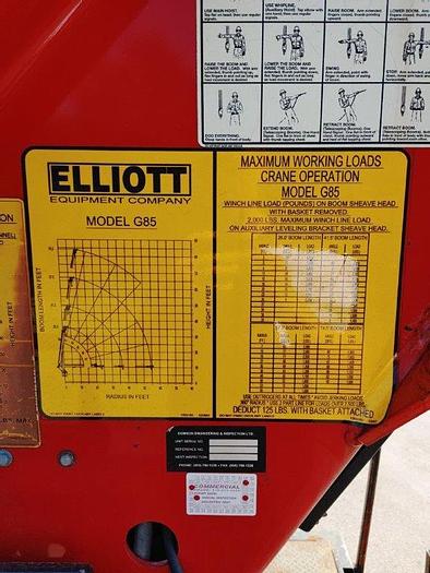 Used Elliott G85R Sign Crane on a 2007 International 4300 Flat Bed Truck - M28079