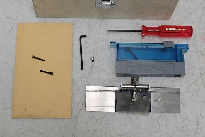 Used Miles Scientific Tissue-Tek 4681 Accu-Edge Universal Cryostat Microtome Blade