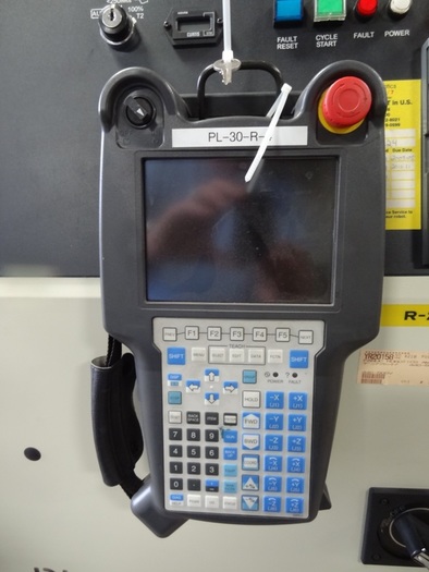 Used FANUC R2000iB/165F 6 AXIS CNC ROBOT