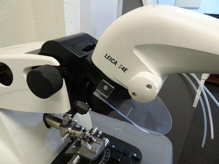 Used Leica EM UC7 Ultramicrotome Microtome (UC7rt)
