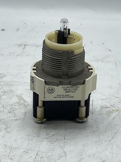 Used AB ALLEN BRADLEY 800T-16HX2KB6 AB ALLEN BRADLEY 800T-16HX2KB6