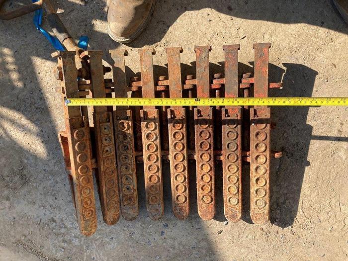 Used 8 Segment Slips