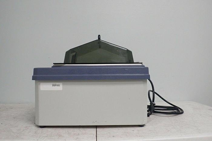 Used Fisher Scientific Isotemp 210 Heated Water Bath with Lid