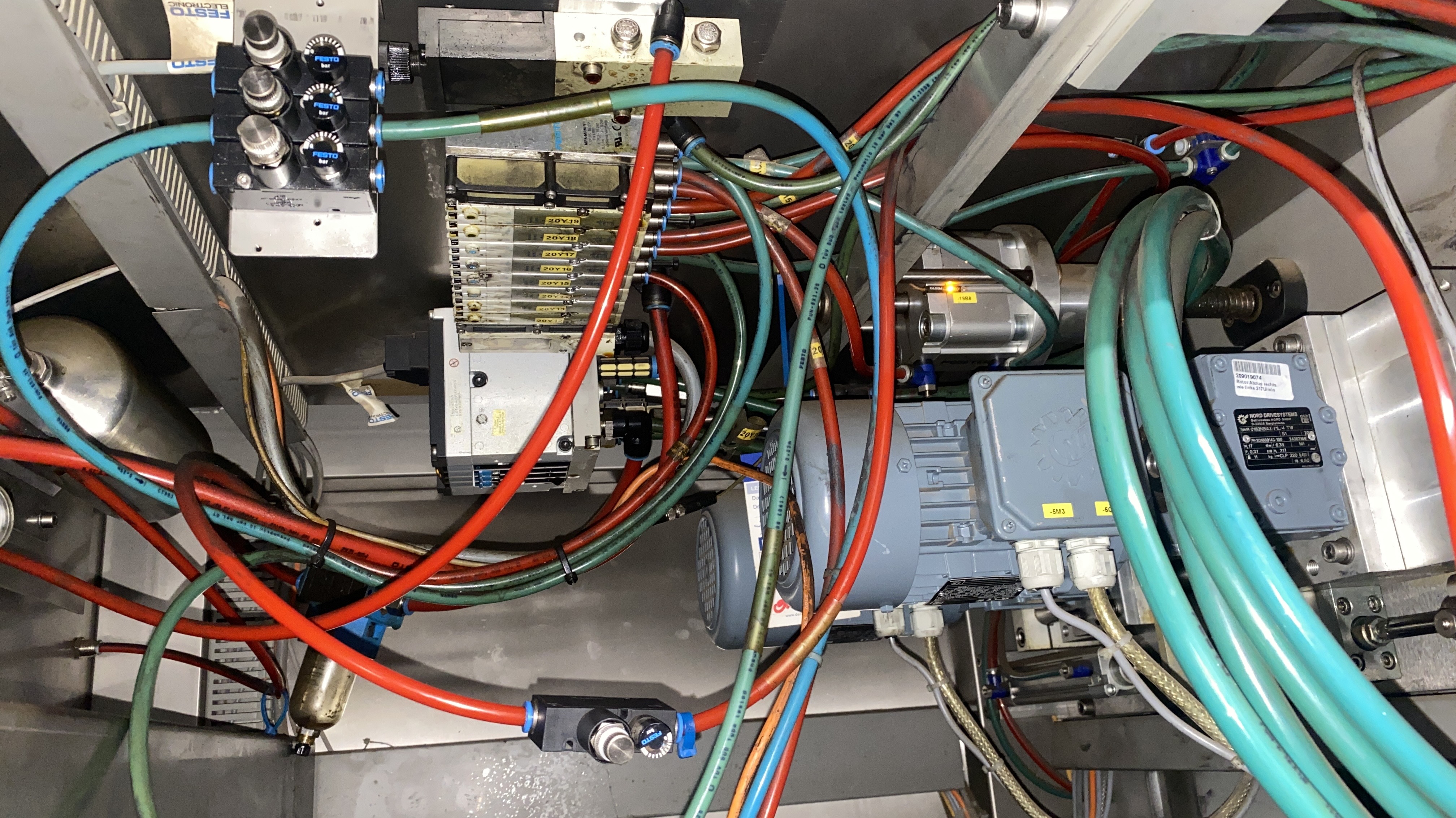 Used Innotech Revo 3800S continuous motion bagger