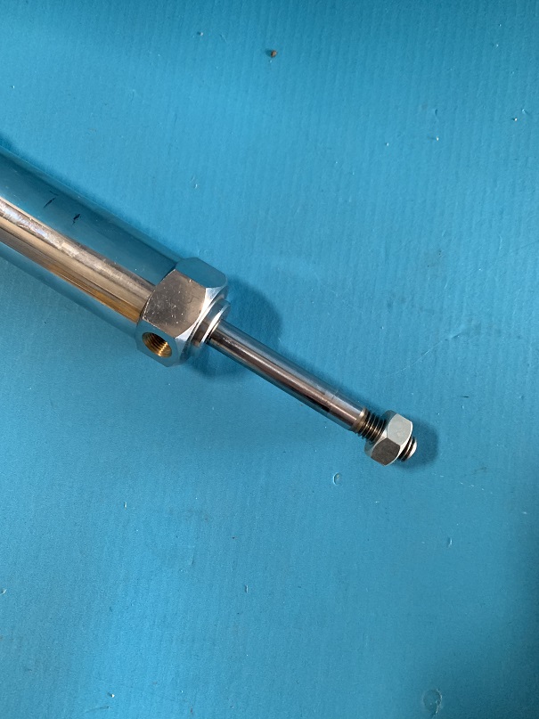 Used Farcon LZF-M28PD-0 Air Cylinder