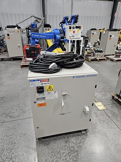 Used Yaskawa MA1400 Industrial Welding Robot with DX100 Controller