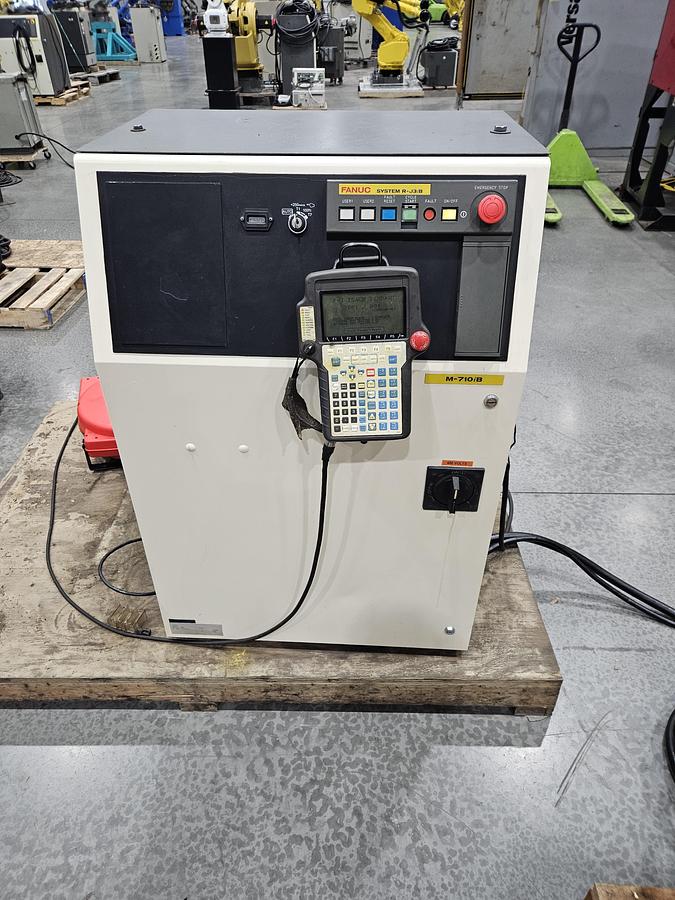 Used Fanuc M-710ib/45 Industrial Robot With R-J3ib Controller