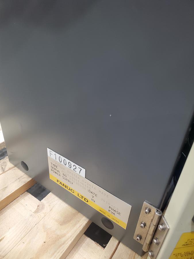 Used Fanuc LR Mate 200iC/5L Industrial Robot With R-30ia Controller