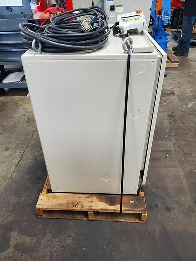 Used 2011 Yaskawa Motoman HP20D Industrial Robot With DX100 Controller