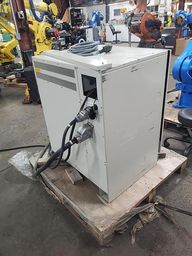 Used Yaskawa Motoman MH80 With DX100 Controller