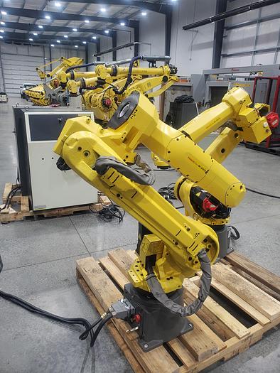 Used FANUC Arcmate 120ic Industrial Robot With R-30ia Controller - Low Hours