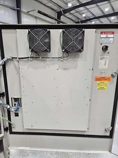 Used Yaskawa MA1400 Industrial Welding Robot with DX100 Controller