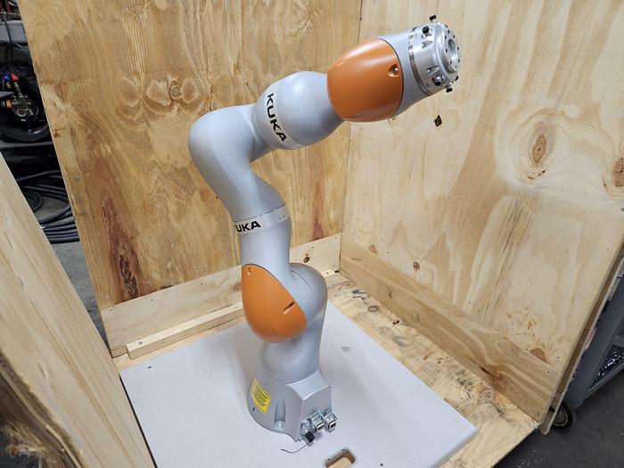 Used KUKA LBR iiwa 14 R820 Industrial Cobot with KRC4 Sunrise Controller