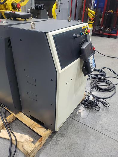 Used FANUC Arcmate 120ic Industrial Robot With R-30ia Controller - Low Hours