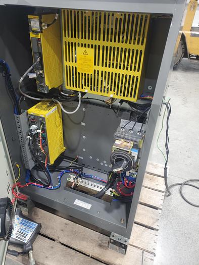 Used Fanuc R-2000ib/165F Industrial Robot With R-30ia Controller