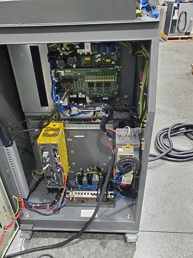 Used 2012 Fanuc M-900ia/260L Industrial Robot With R-30ia Controller