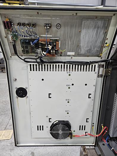 Used FANUC Arcmate 120ic Industrial Robot With R-30ia Controller